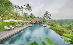 Awan Biru Villas